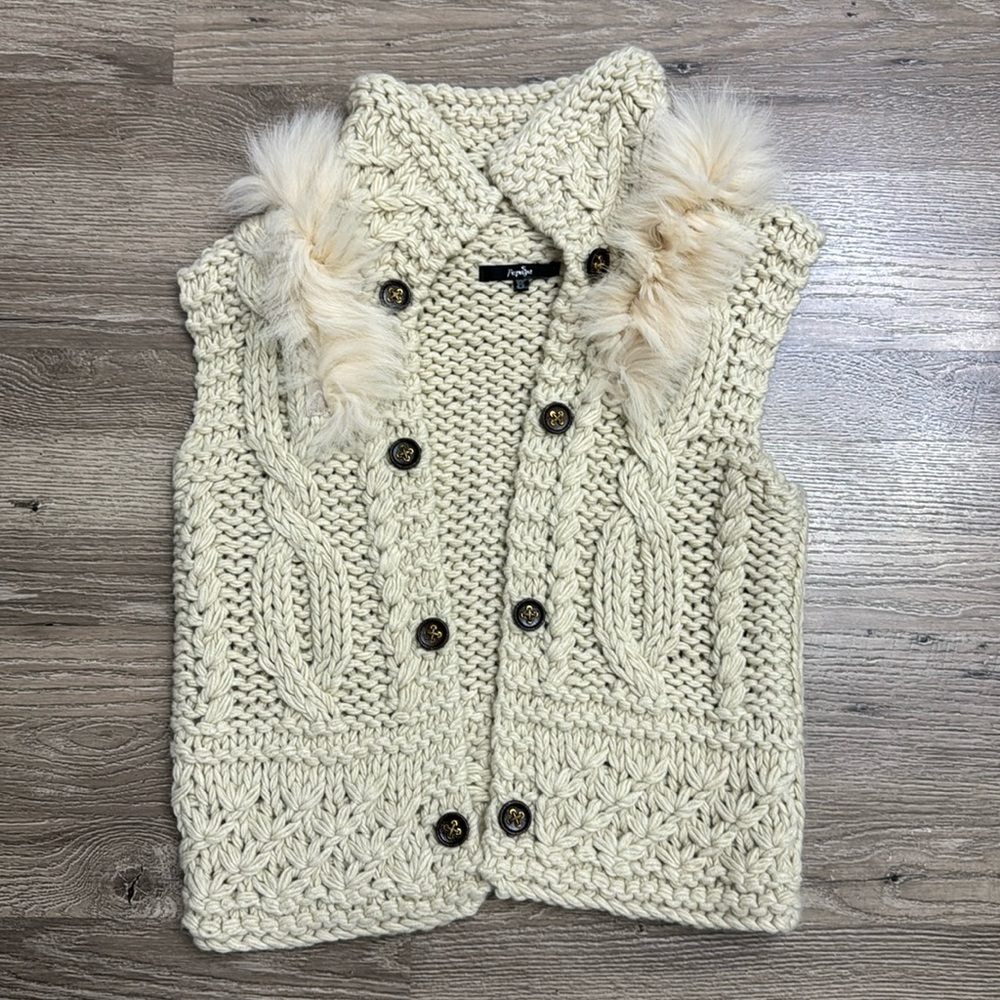 NWOT sweater vest